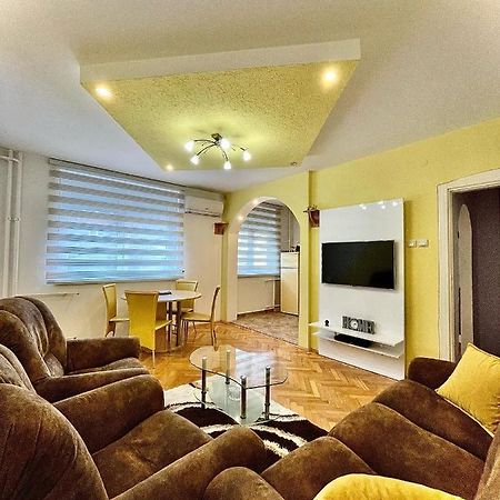 Lux Apartman Cvetkovic Кралево Экстерьер фото